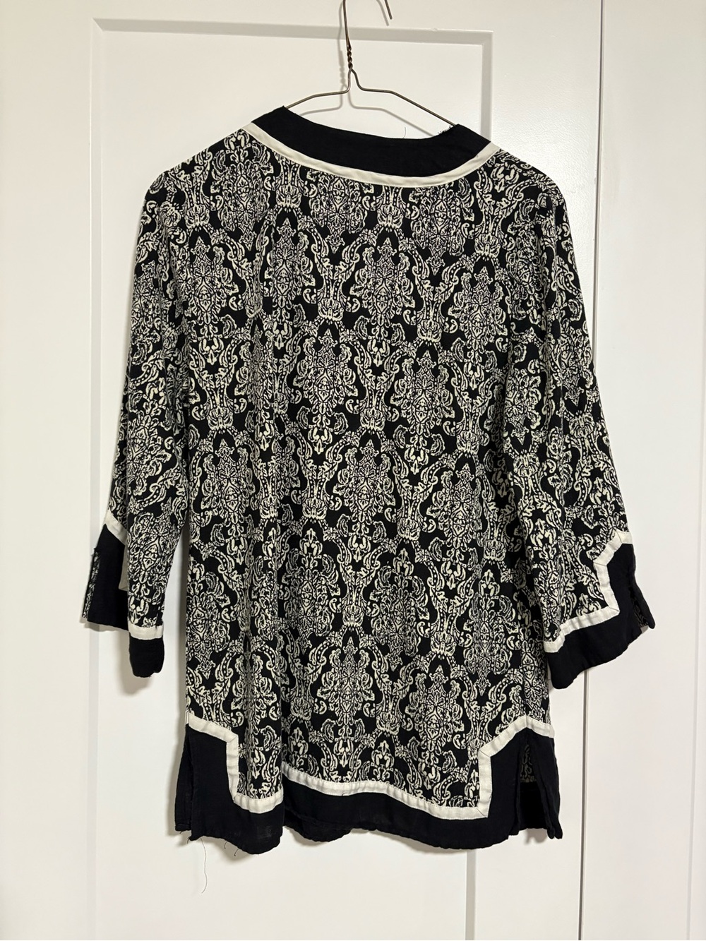 Marisa Christina Linen Blend Black and Cream 3/4 Sleeve Tunic Top Size Medium - Picture 9 of 12